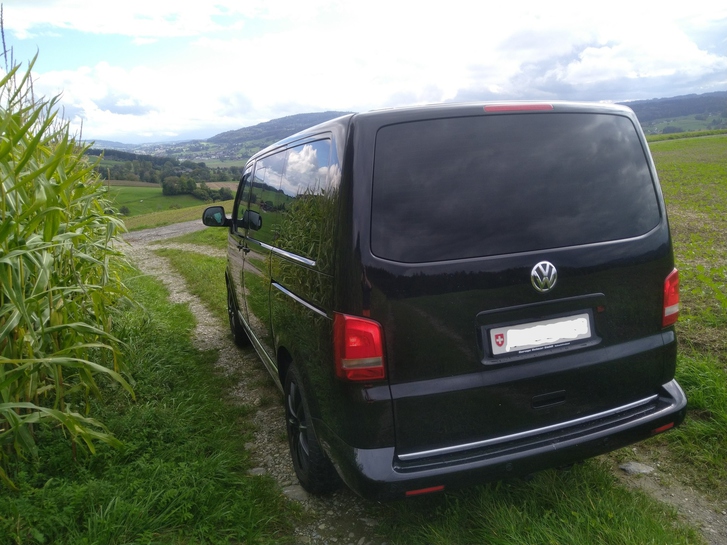 VW T5 Multivan 2.0 TDI 180 Highline DSG 4m