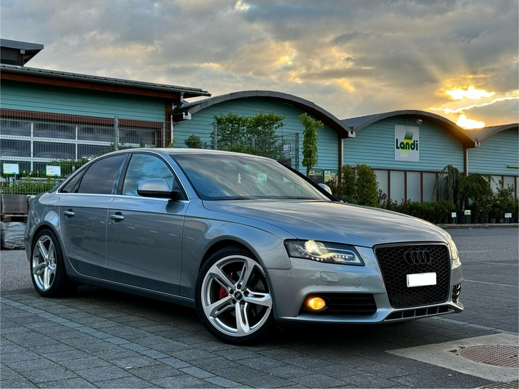 Audi A4 3.0 V6 TDI quattro