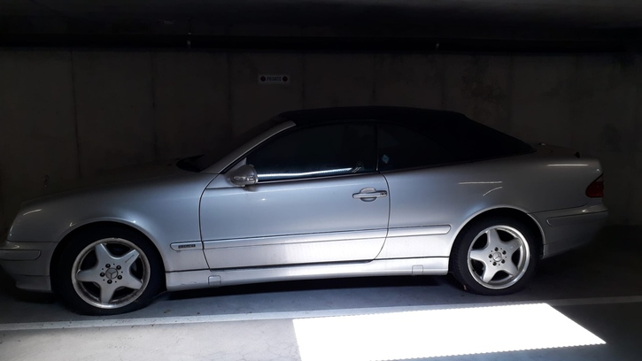 Mercedes-Benz CLK-Klasse A208 Cabriolet CLK 320 V6