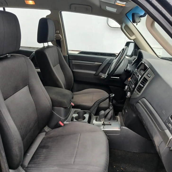 Mitsubishi Pajero 3.2 DID Profi