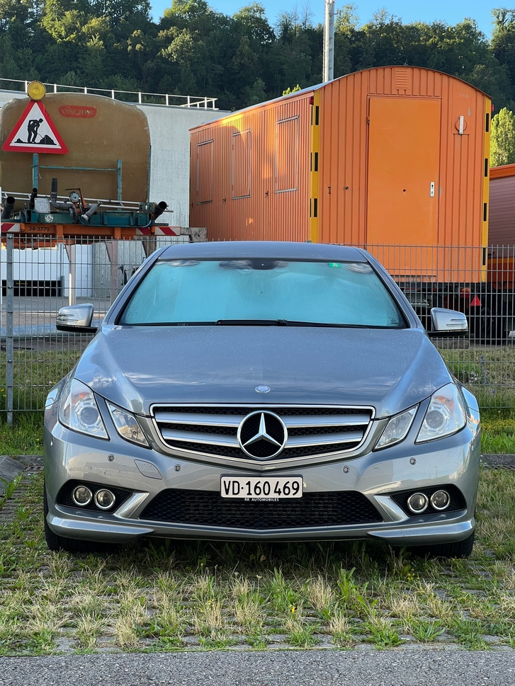 Mercedes-Benz E-Klasse C207 Coupé E 200 CGI BlueEF