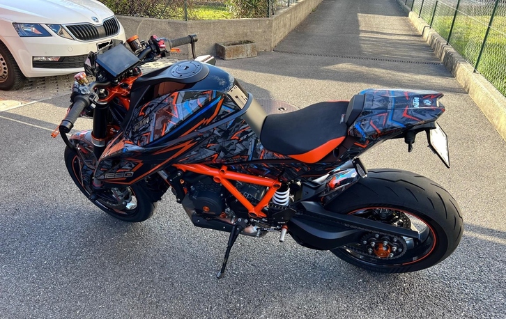 KTM 1290 Super Duke R