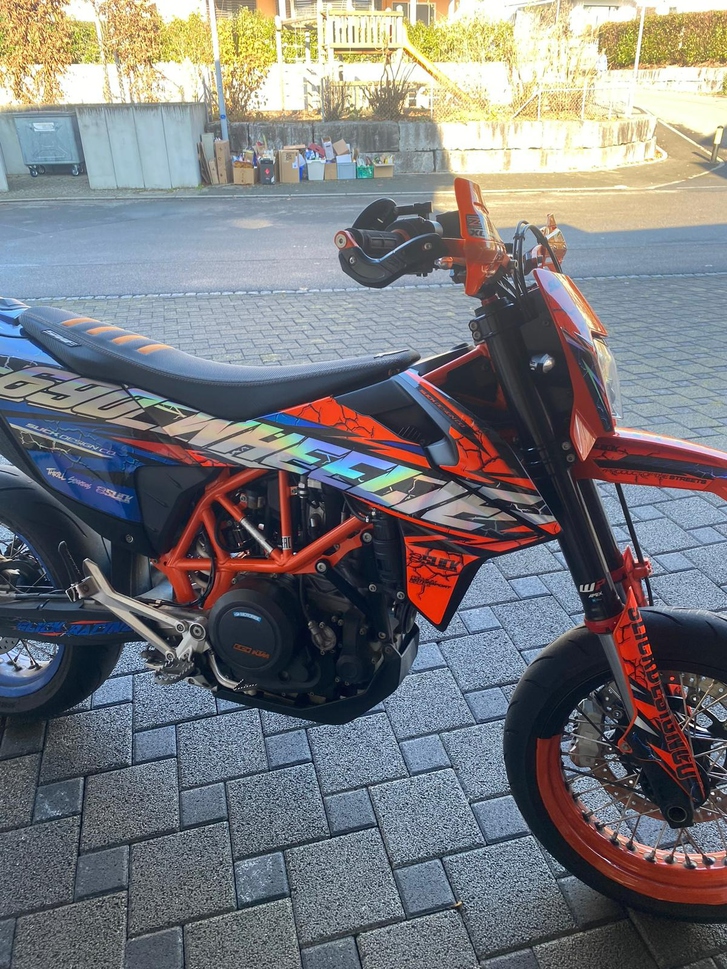 KTM 690 SMC R ABS (35 kW)