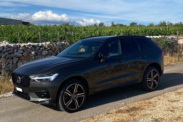 Volvo XC60 2.0 B5 MH R-Design AWD