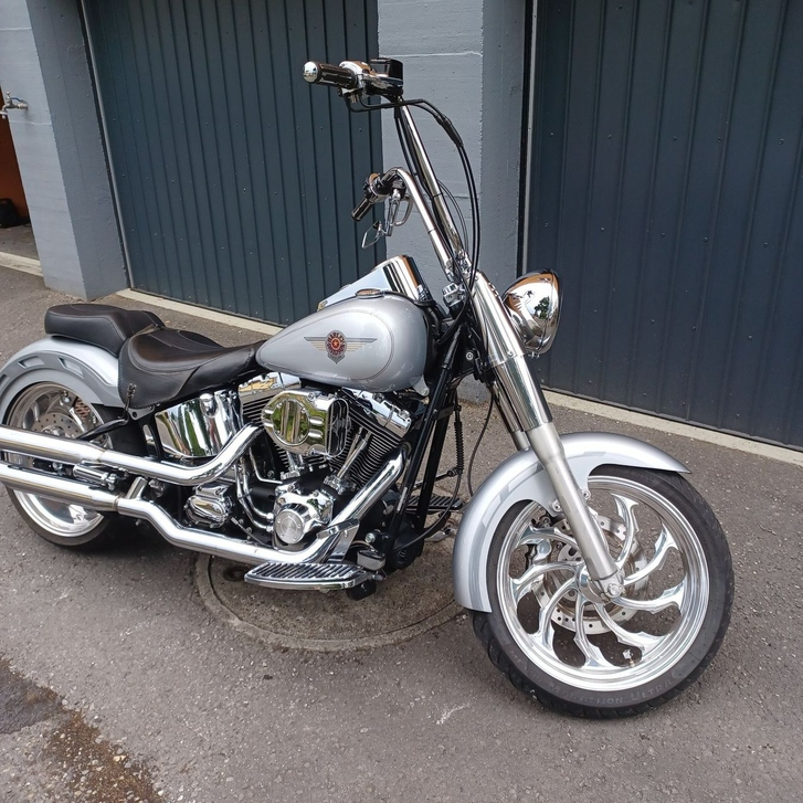 HARLEY-DAVIDSON FLSTF Fat Boy HARLEY-DAVIDSON FLSTF Fat Boy