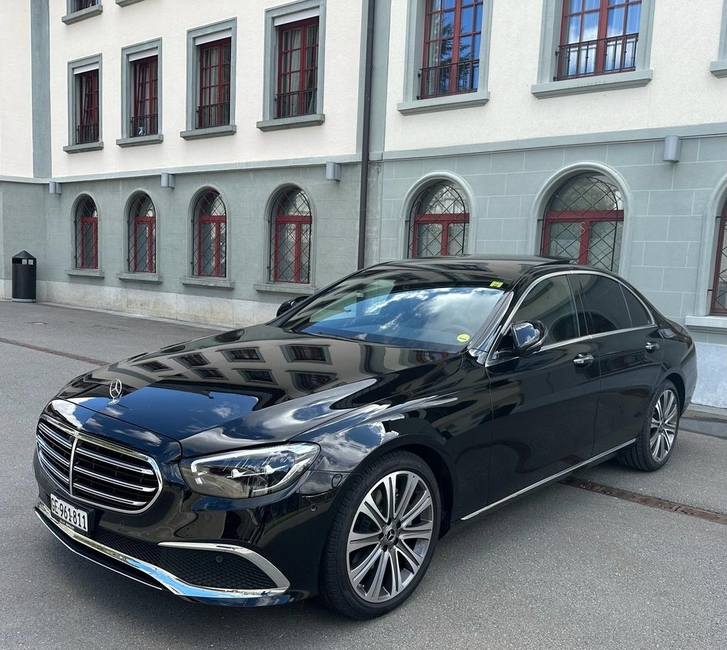 Mercedes-Benz E-Klasse W213 E 220 d Exclusive 4matic Mercedes-Benz E-Klasse W213 E 220 d Exclusive 4matic