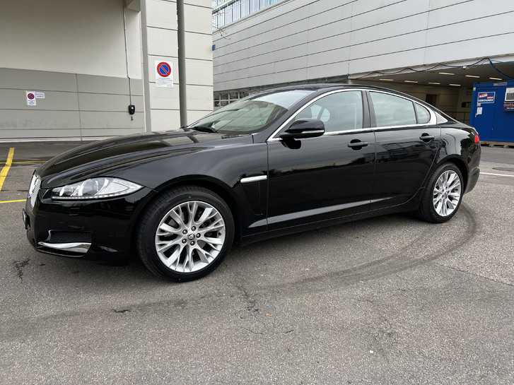 Jaguar XF 2.2D in Top Zustand zu verkaufen Jaguar