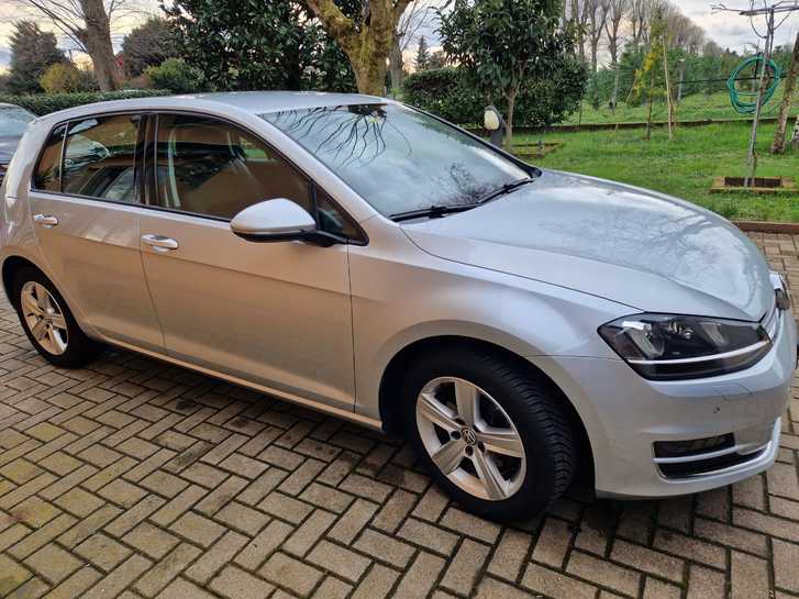 VW Golf VII Highline 2.0 TDI - Top gepflegt! VW