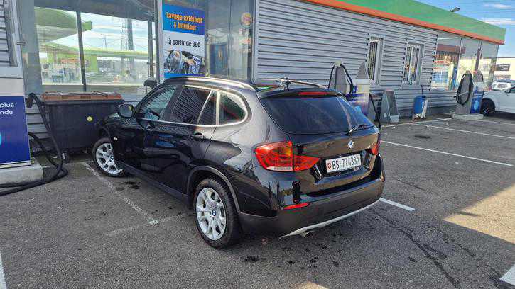 BMW X1 23D in Top Zustand - Ab MFK & Service BMW