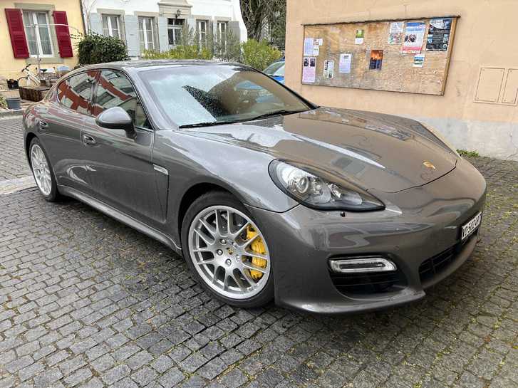 Luxus Porsche Panamera 970 Turbo S - Full Options Porsche