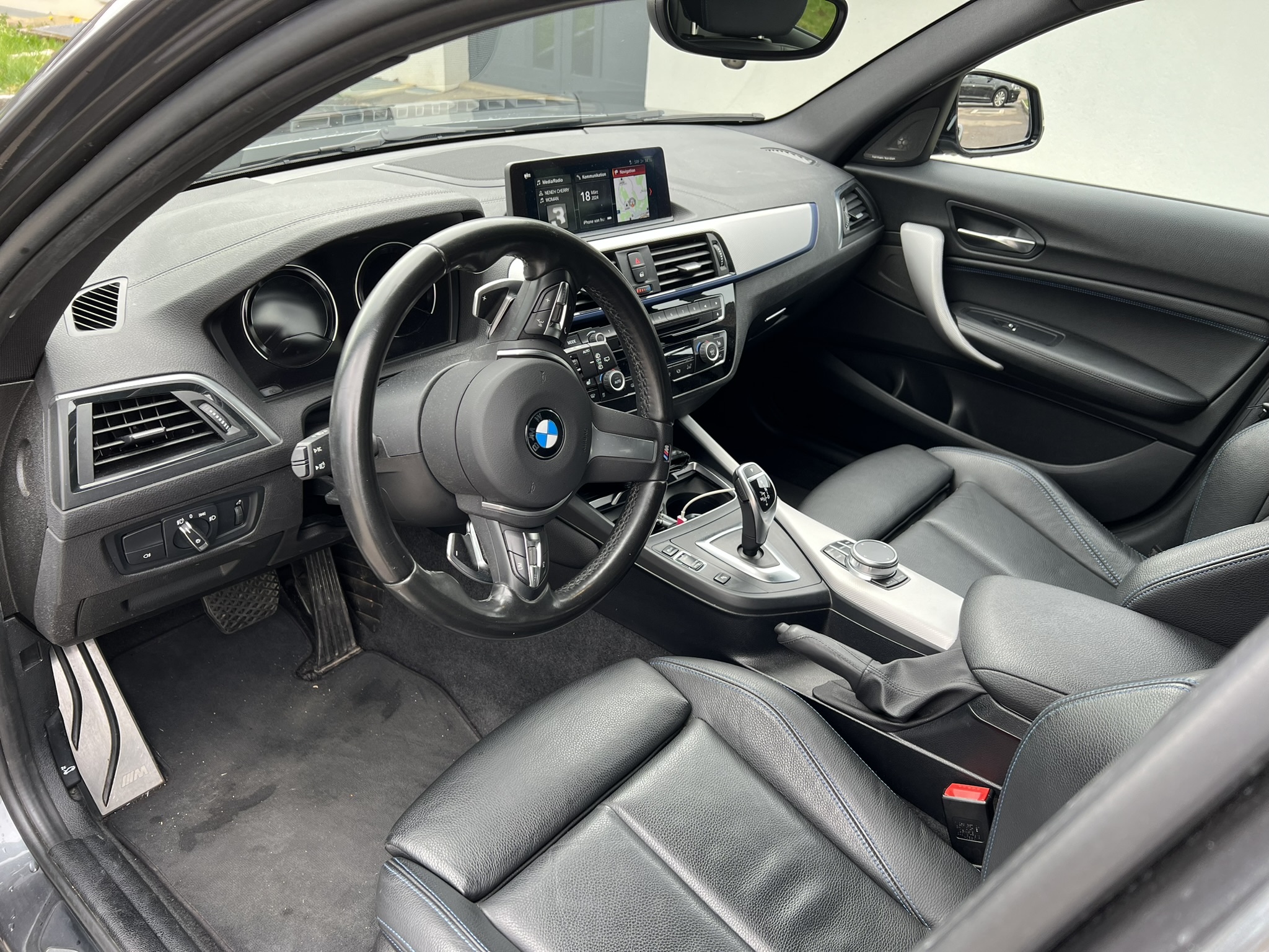 BMW M140i in Top-Zustand  BMW