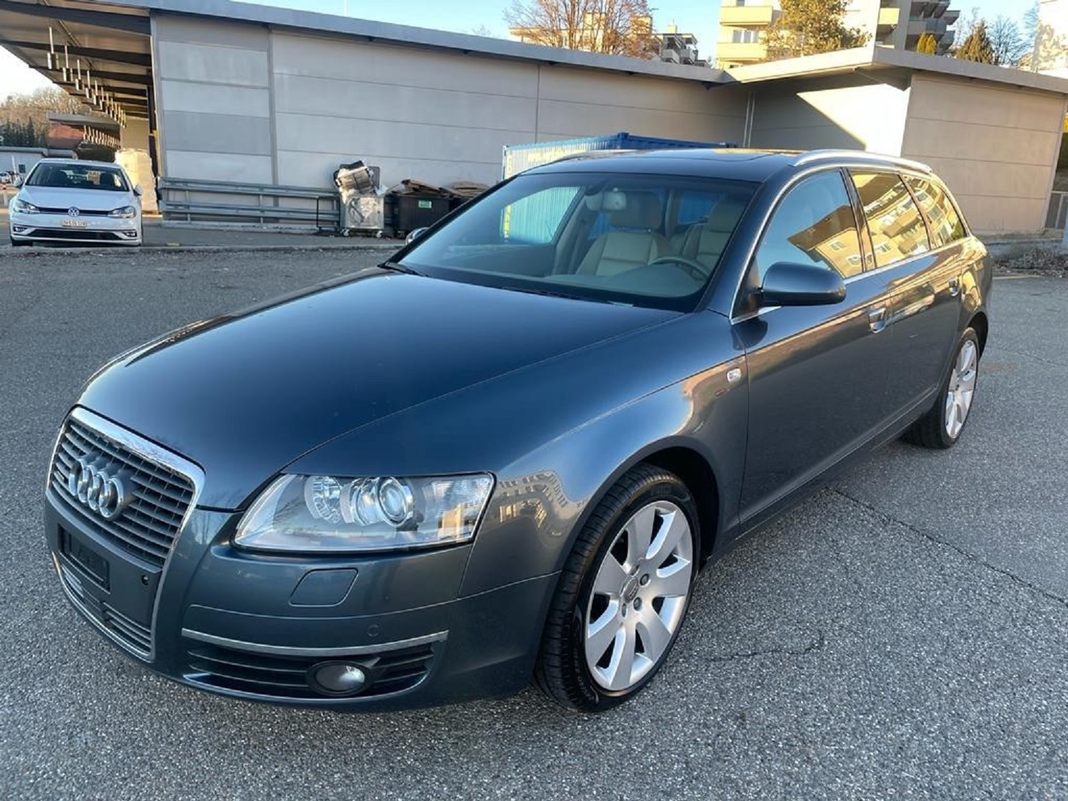 AUDI A6 Avant 4.2 V8 FSI quattro tiptronic (Kombi)