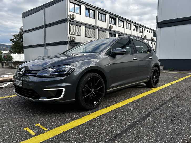 Sparsamer VW e-Golf VII Facelift | 75000 km | 15500 CHF, VW