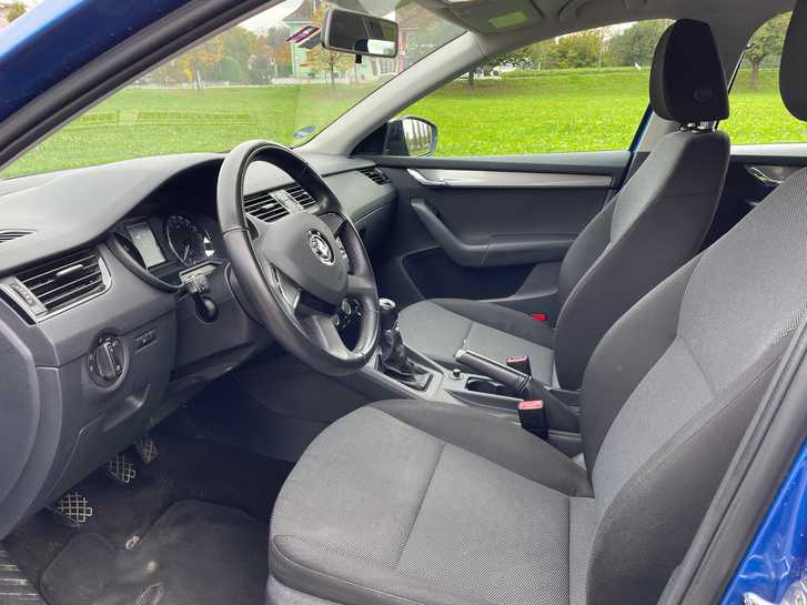 Skoda Octavia Kombi mit Anhngerkupplung ?? 4500 CHF Skoda