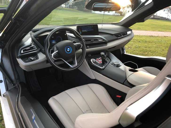 BMW i8 zu verkaufen - Top Ausstattung, 51890 CHF BMW