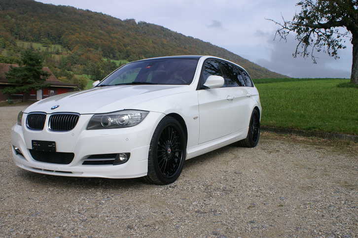 BMW Alpina B3 Biturbo Touring Allrad 2011 BMW-Alpina