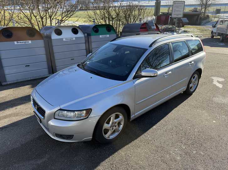 Volvo V50 Kombi, Diesel, Top Zustand, 2100 CHF Volvo