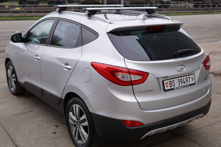 HYUNDAI iX 35 2.0 CRDi Premium 4WD in Top-Zustand Hyundai