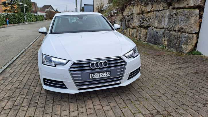 Audi A4 TFSI Ultra - Top Zustand, 1. Hand Audi