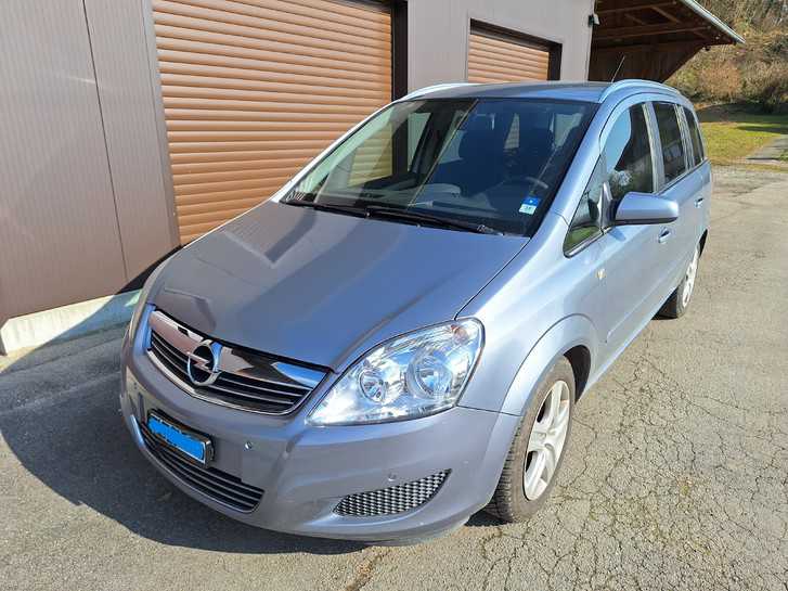 Gnstiger Opel Zafira B 2.2, 7-Sitzer, 3700 CHF Opel