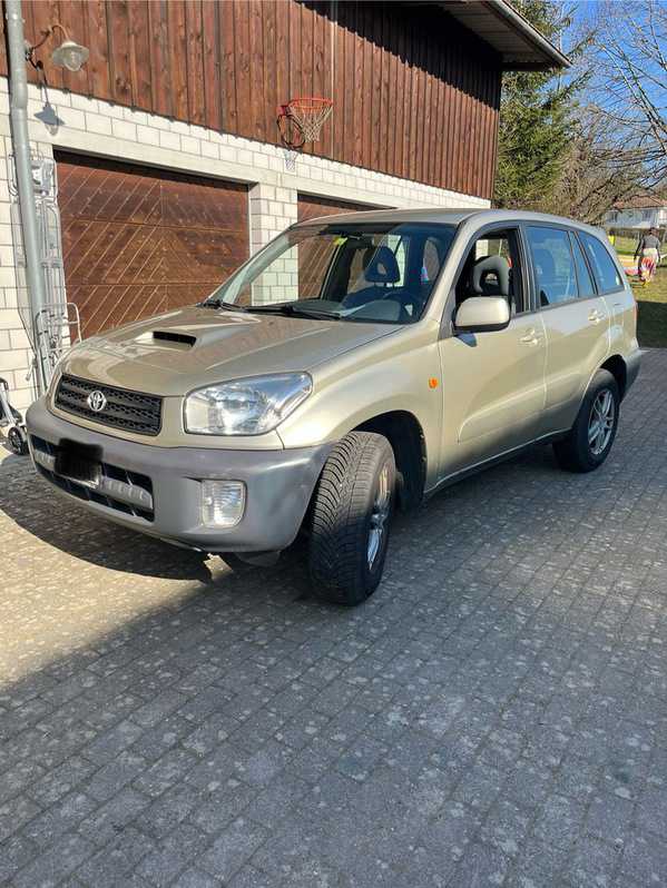 Gebrauchter Toyota RAV4, Top gewartet, 6200 CHF Toyota