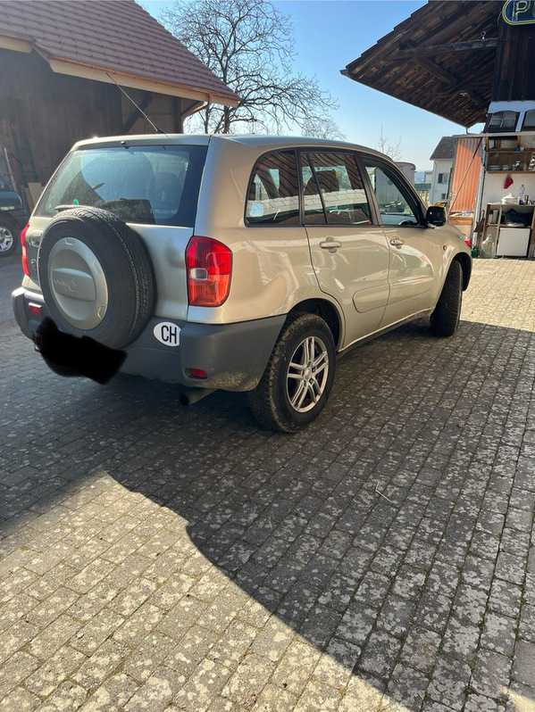 Gebrauchter Toyota RAV4, Top gewartet, 6200 CHF Toyota