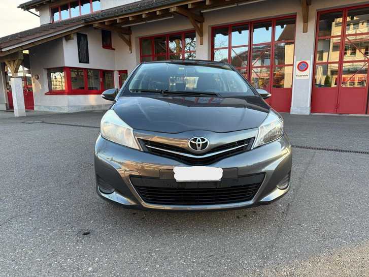 Toyota Yaris 1.33 | Gepflegter 2013er mit Schaltgetriebe Toyota