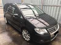 VW Touran 2.0 TDI R-Line Automat