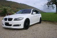 BMW-Alpina B3 Bit Touring Allrad Jg. 2011, weiss